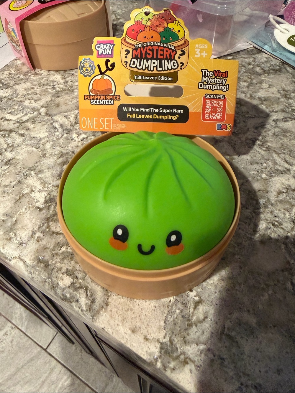RMS Fall Leaves light green dumpling